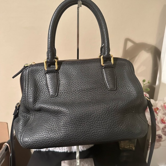 AUTHENTIC MCM LEATHER 2 WAY CROSSBODY BLACK - Picture 3 of 16